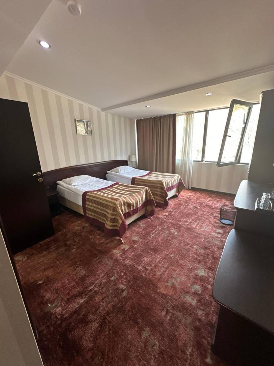 Hotel Rike Park Tiflis Exterior foto
