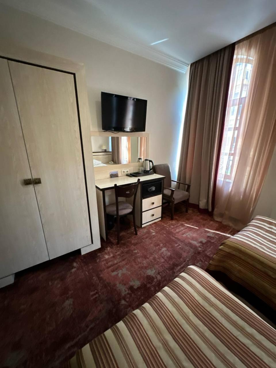 Hotel Rike Park Tiflis Exterior foto