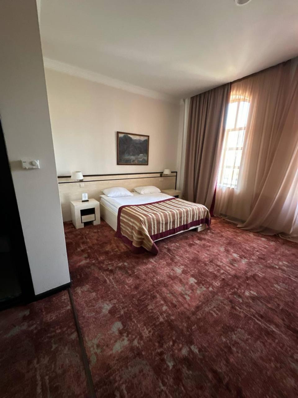 Hotel Rike Park Tiflis Exterior foto