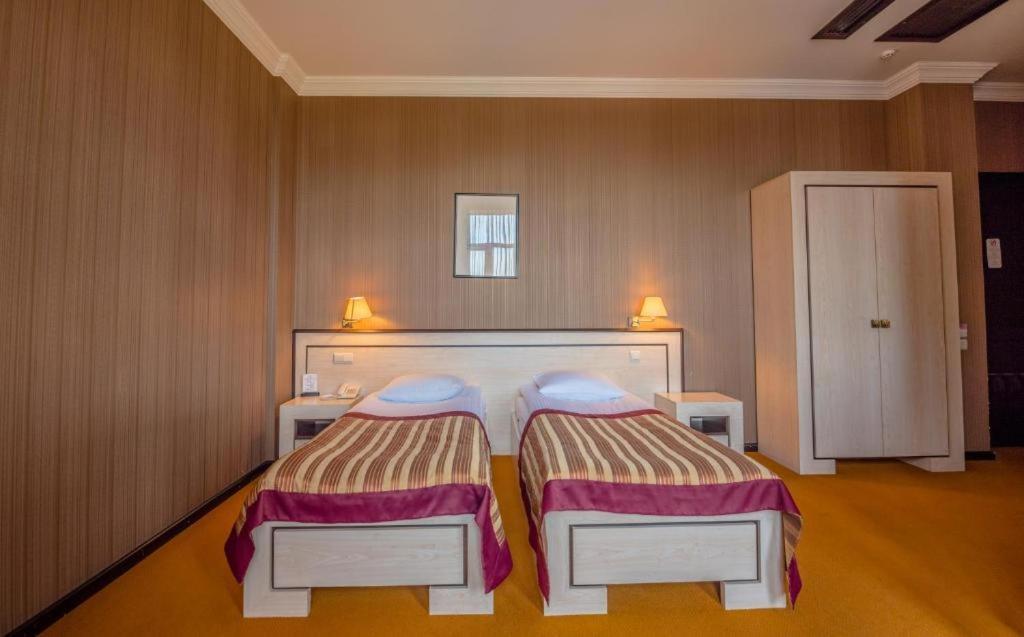 Hotel Rike Park Tiflis Exterior foto